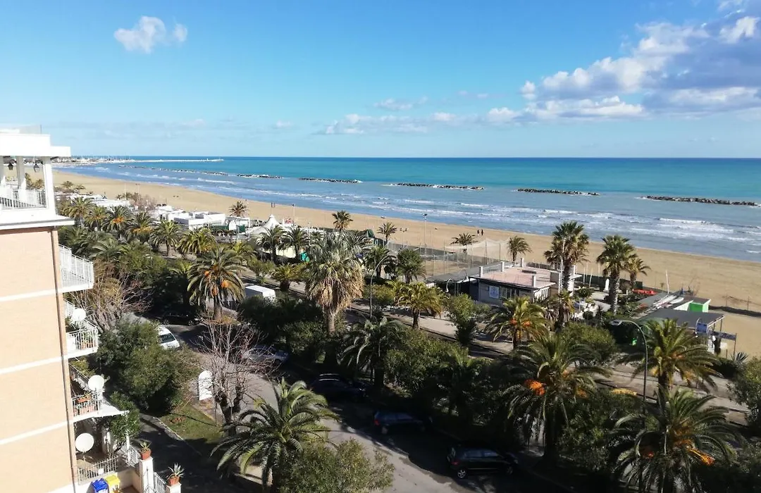 B&B Attico Mare-1